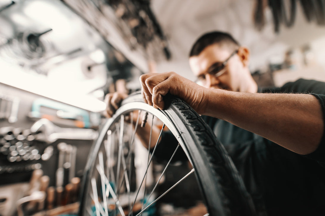 Reifen und Fahrradschlauch wechseln am E-Bike leicht gemacht