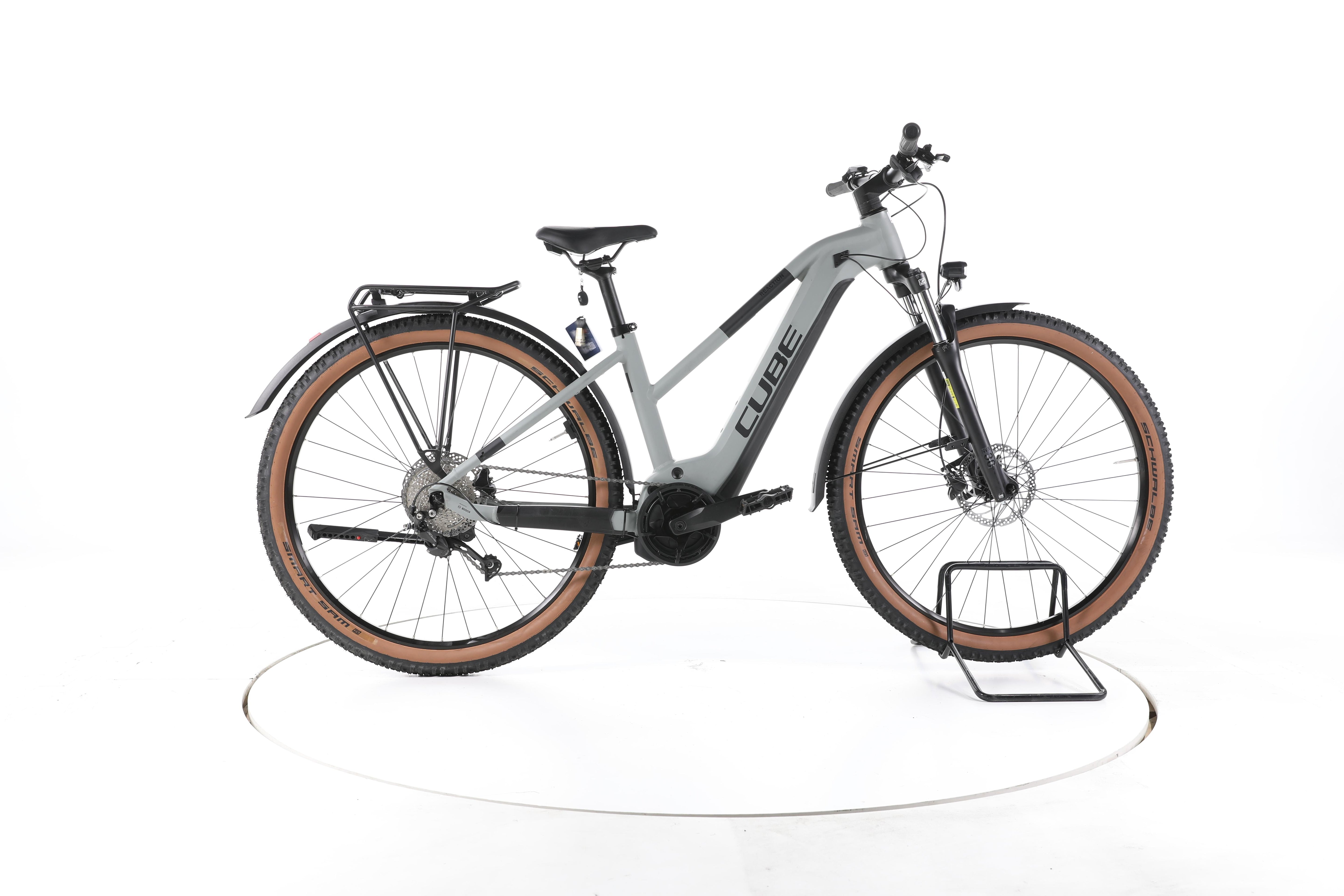 Cube Reaction Hybrid Performance Allroad Trekking E-Bike - Image 1