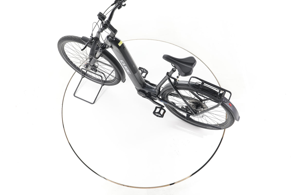 Cube Kathmandu Hybrid Trekking E-Bike Tiefeinsteiger - Image 20