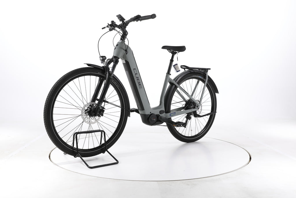 Cube Kathmandu Hybrid ONE Trekking E-Bike Tiefeinsteiger - Image 6