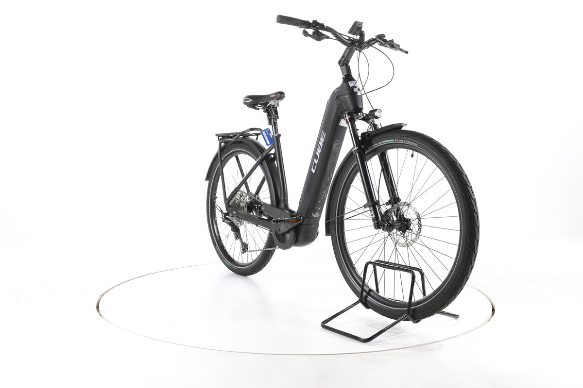 Cube Kathmandu Hybrid EXC Trekking E-Bike Tiefeinsteiger - Image 3