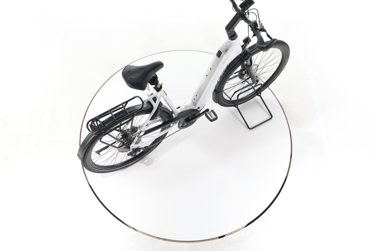 KTM Cento 10 Plus Trekking E-Bike Tiefeinsteiger 2025 - Image 24