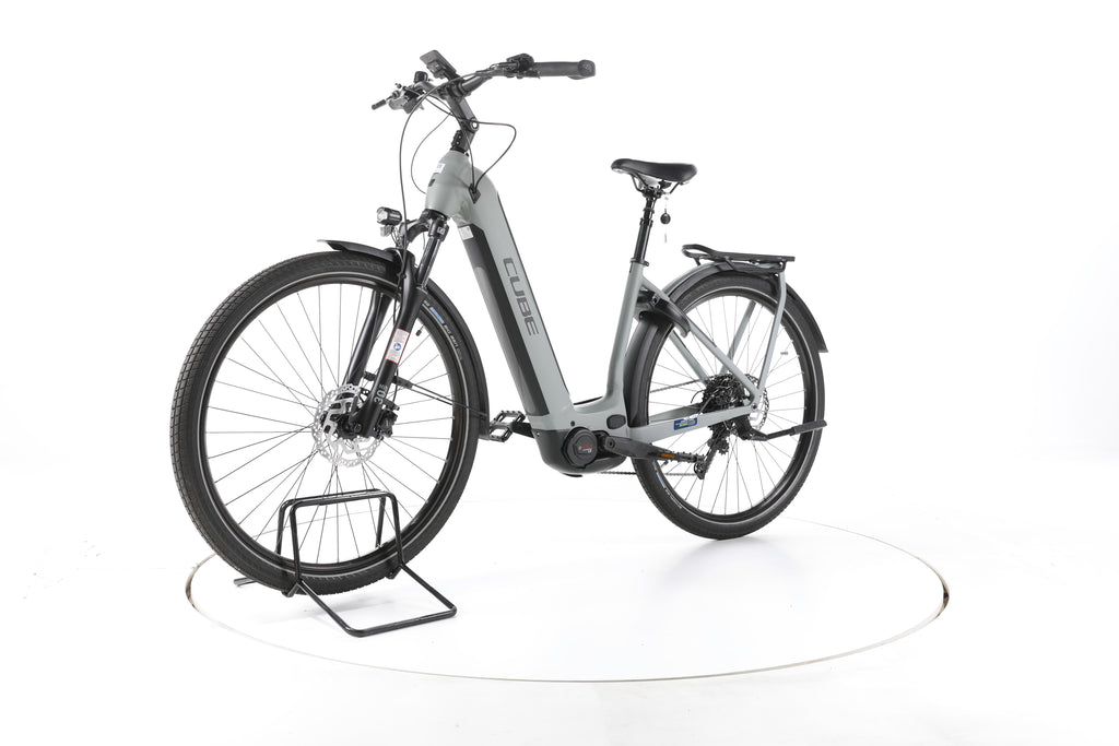 Cube Kathmandu Hybrid ONE Trekking E-Bike Tiefeinsteiger - Image 6