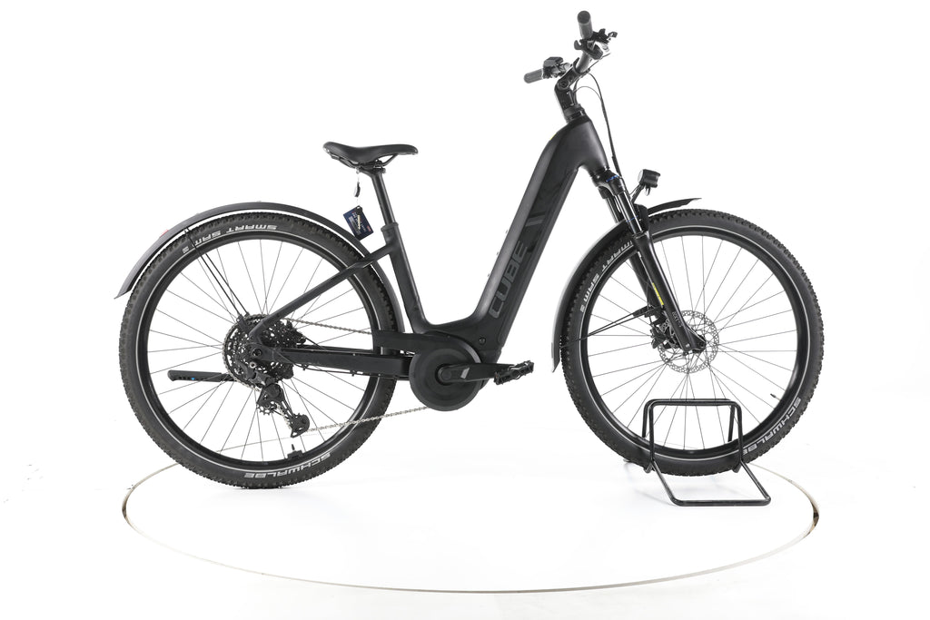 Cube Nuride Hybrid Pro 600 Allroad Trekking E-Bike Tiefeinsteiger 2025 - Image 1