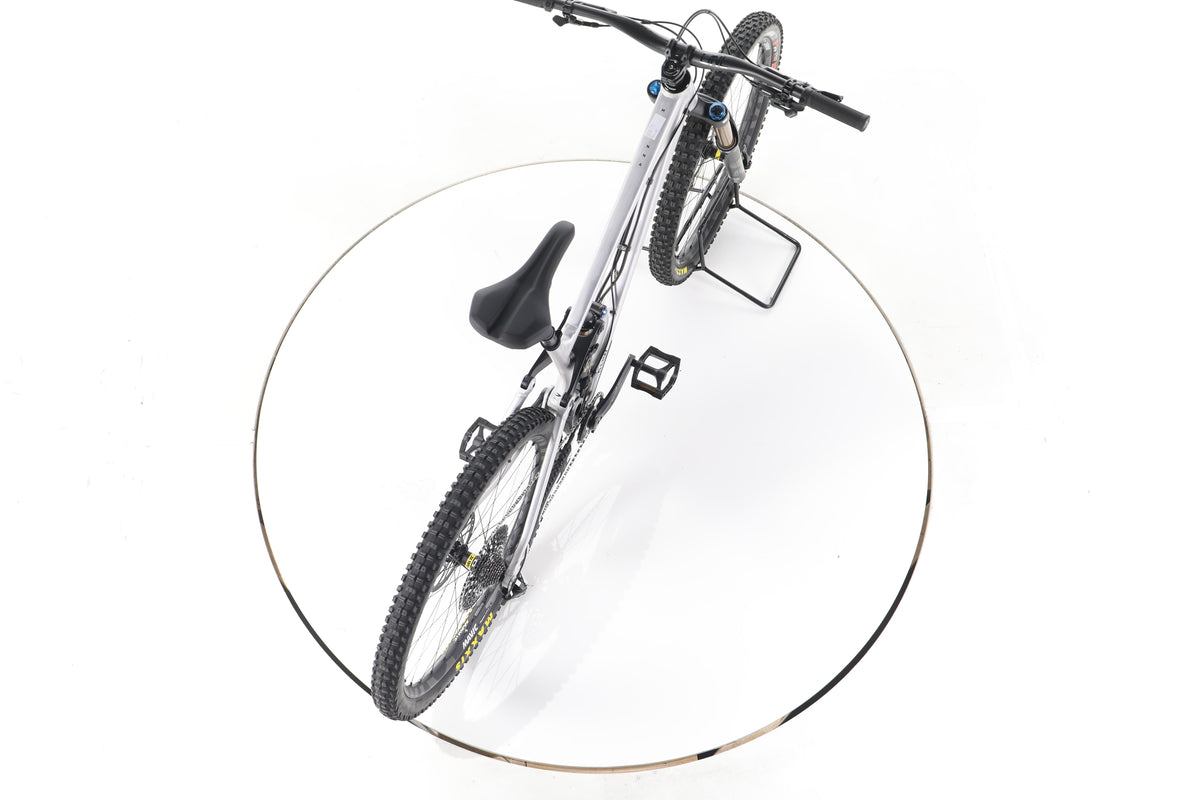 RAAW Madonna V3 Fahrrad Fully - Image 23
