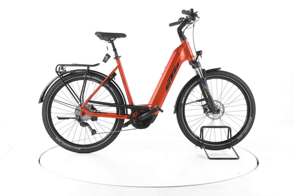 KTM Macina Gran 610 Trekking E-Bike Tiefeinsteiger - Image 1
