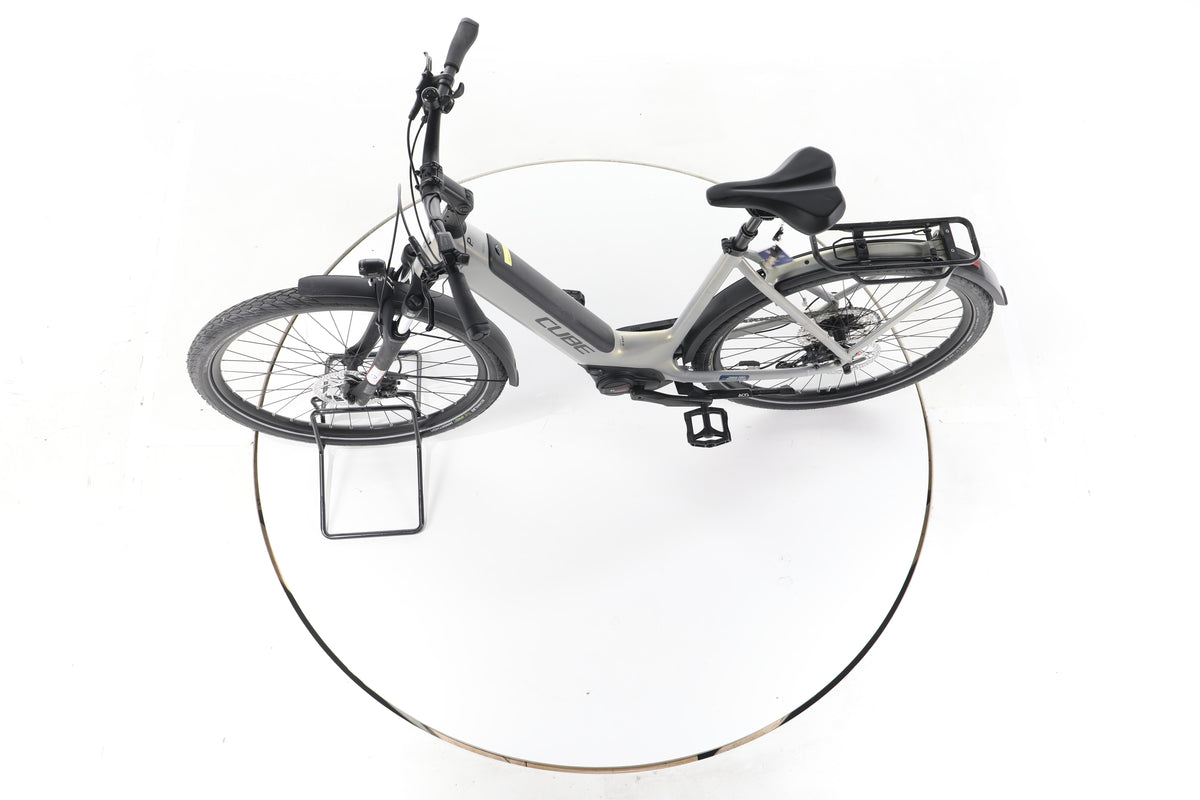 Cube Touring Hybrid Pro 625 Trekking E-Bike Tiefeinsteiger - Image 19