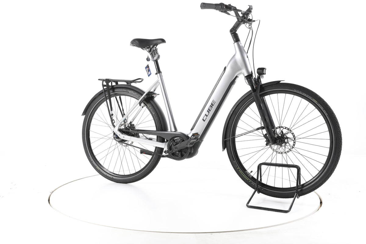 Cube Supreme Hybrid SLX 625 City E-Bike Tiefeinsteiger - Image 2
