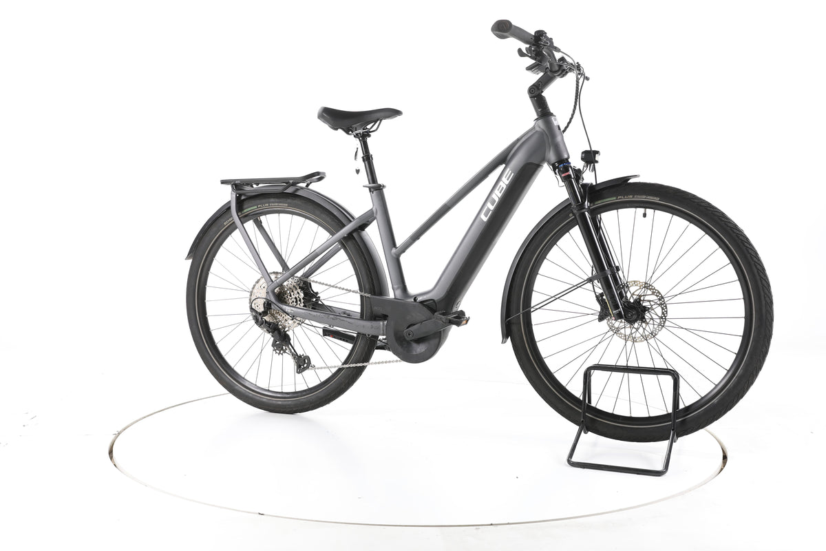 Cube Touring Hybrid EXC Trekking E-Bike - Image 2