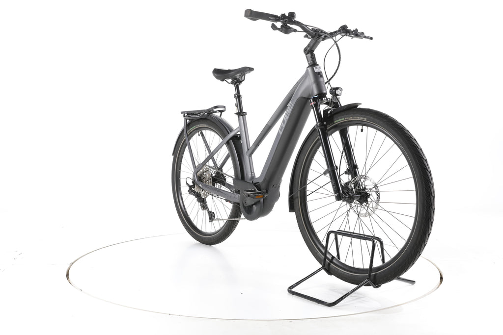 Cube Touring Hybrid EXC Trekking E-Bike - Image 3