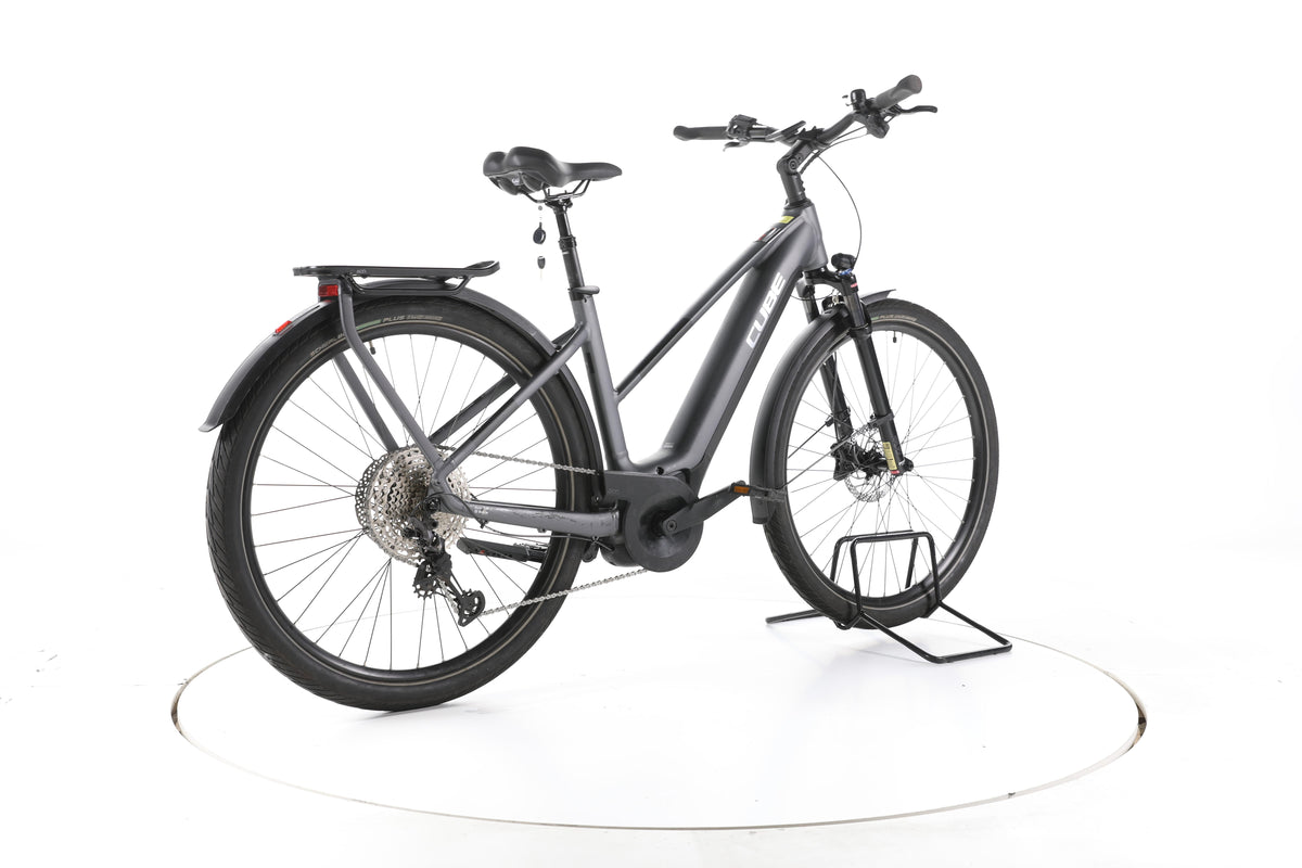 Cube Touring Hybrid EXC Trekking E-Bike - Image 12