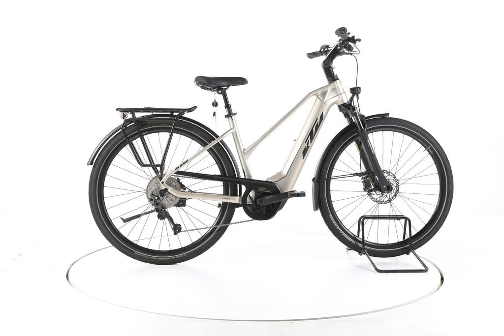 KTM Macina Style 740 Trekking E-Bike - Image 1