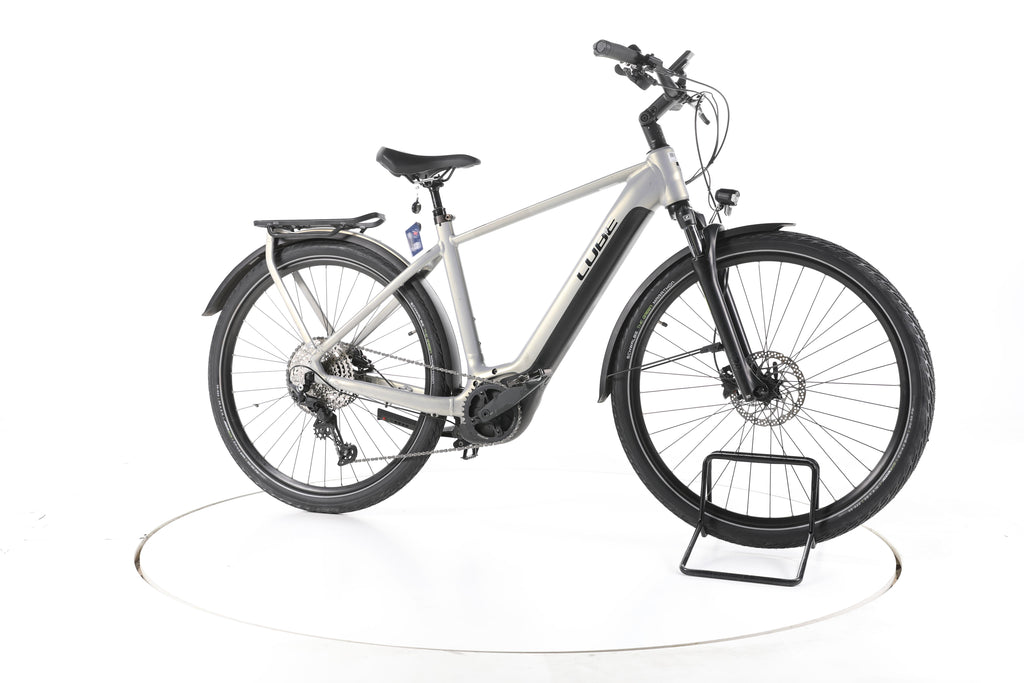 Cube Touring Hybrid Pro 625 Trekking E-Bike - Image 2