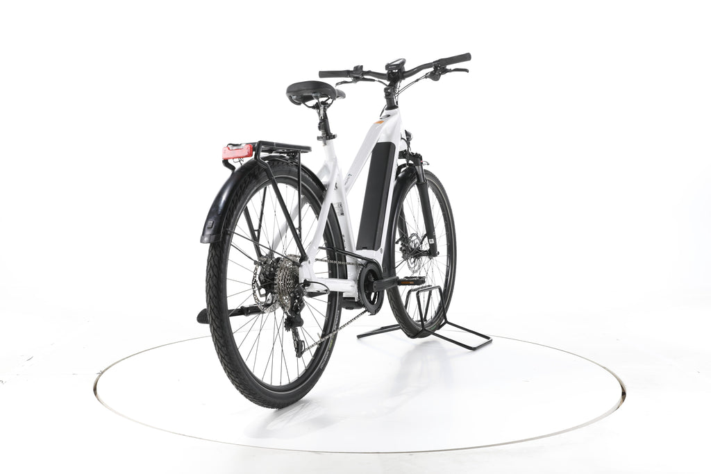 Carver Route E.520 Trekking E-Bike - Image 11