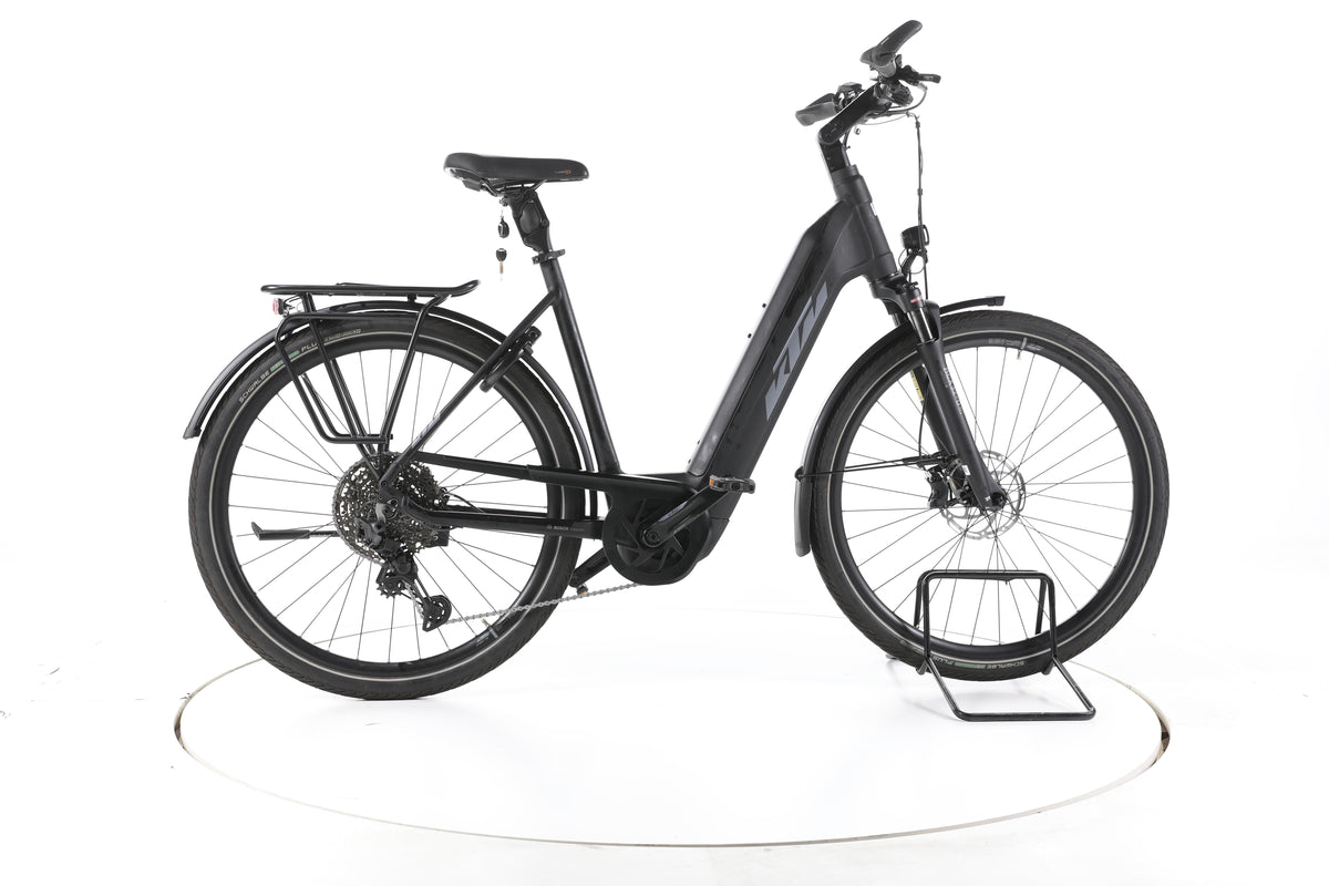 KTM Macina Style 720 Trekking E-Bike Tiefeinsteiger - Image 1