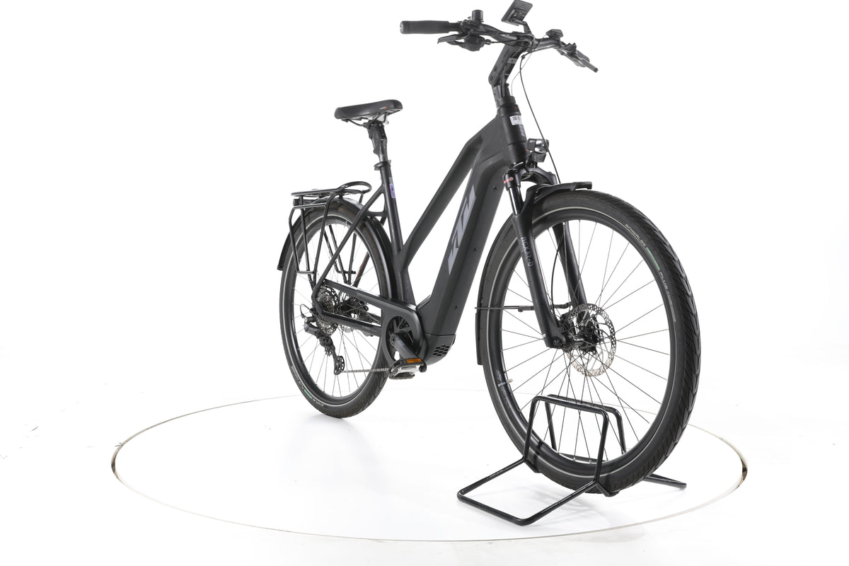 KTM Macina Style 730 Trekking E-Bike - Image 3