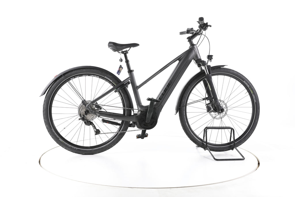 Cube Nuride Hybrid Performance Trekking E-Bike 2024 - Image 1