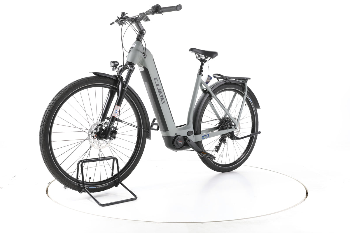 Cube Kathmandu Hybrid ONE Trekking E-Bike Tiefeinsteiger - Image 6