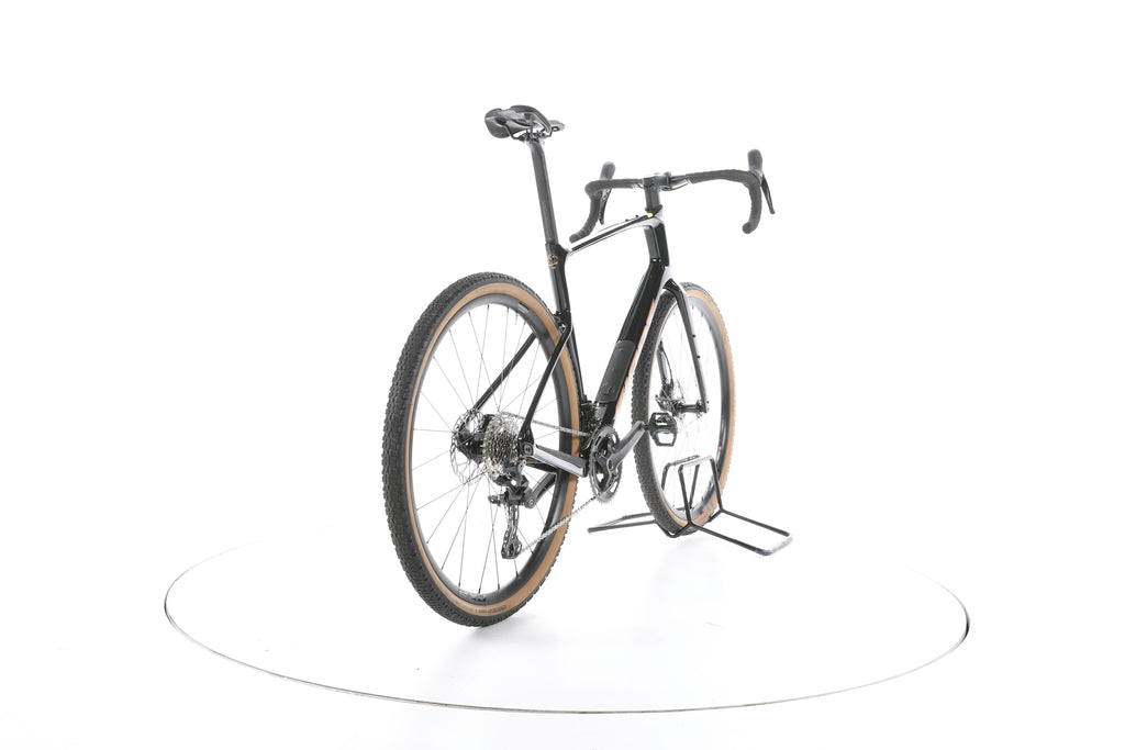 Giant Revolt Advanced 2 Gravelbike Carbon 2025 - Image 11
