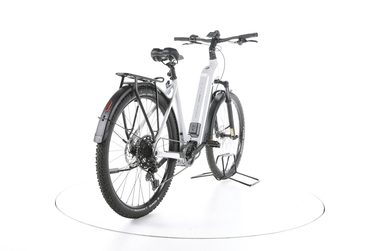 Focus Aventura² 6.7 Trekking E-Bike Tiefeinsteiger - Image 11