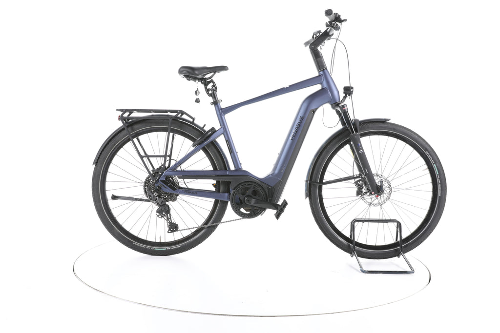 Pegasus Strong EVO 10 Lite Trekking E-Bike - Image 1