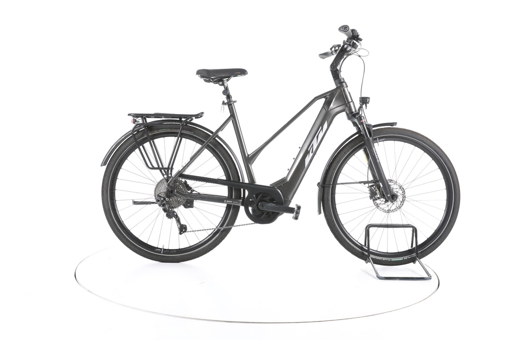 KTM Macina Style 740 Trekking E-Bike - Image 1