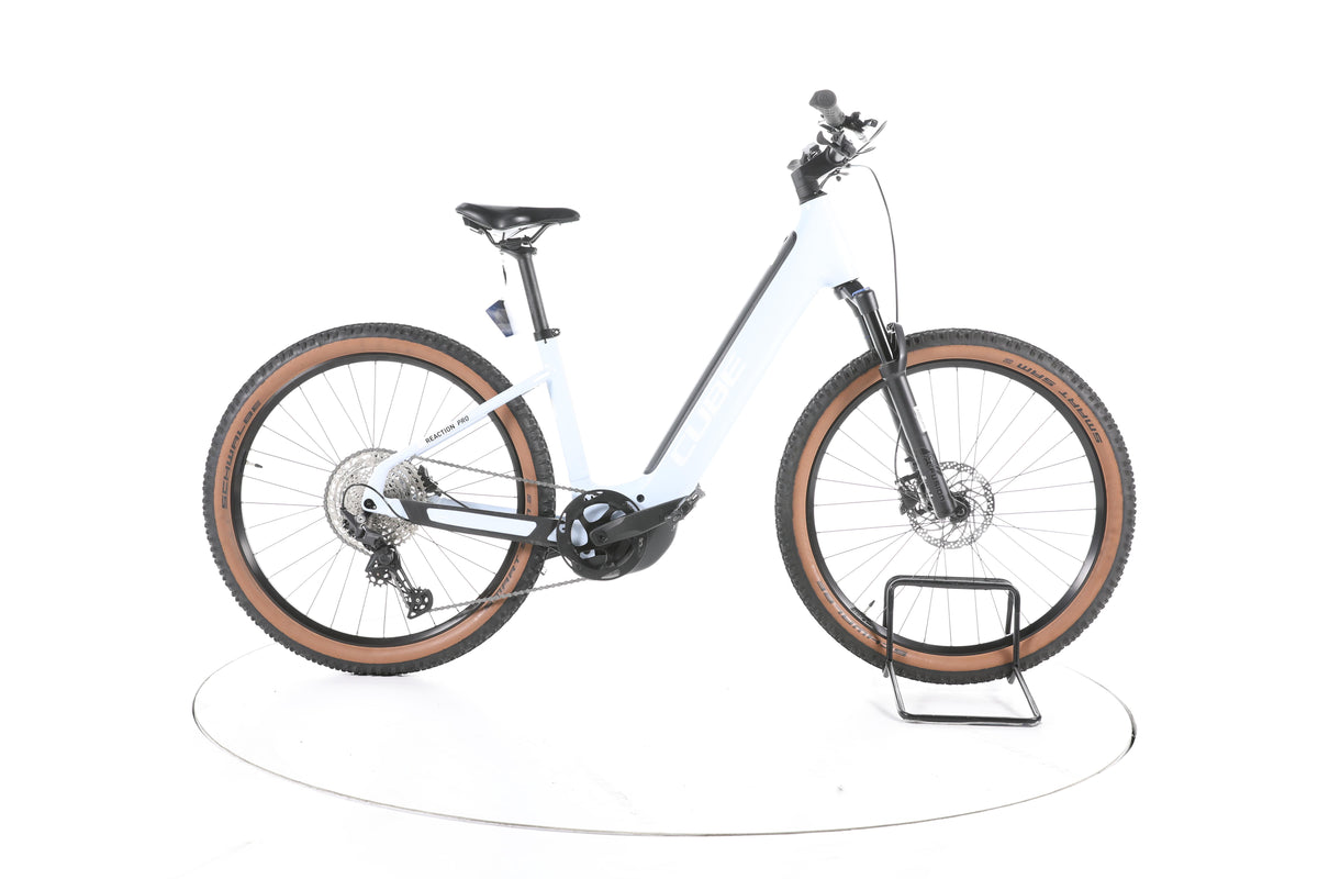 Cube Reaction Hybrid Pro 750 Trekking E-Bike Tiefeinsteiger - Image 1