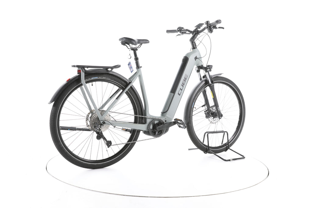 Cube Kathmandu Hybrid ONE Trekking E-Bike Tiefeinsteiger - Image 12