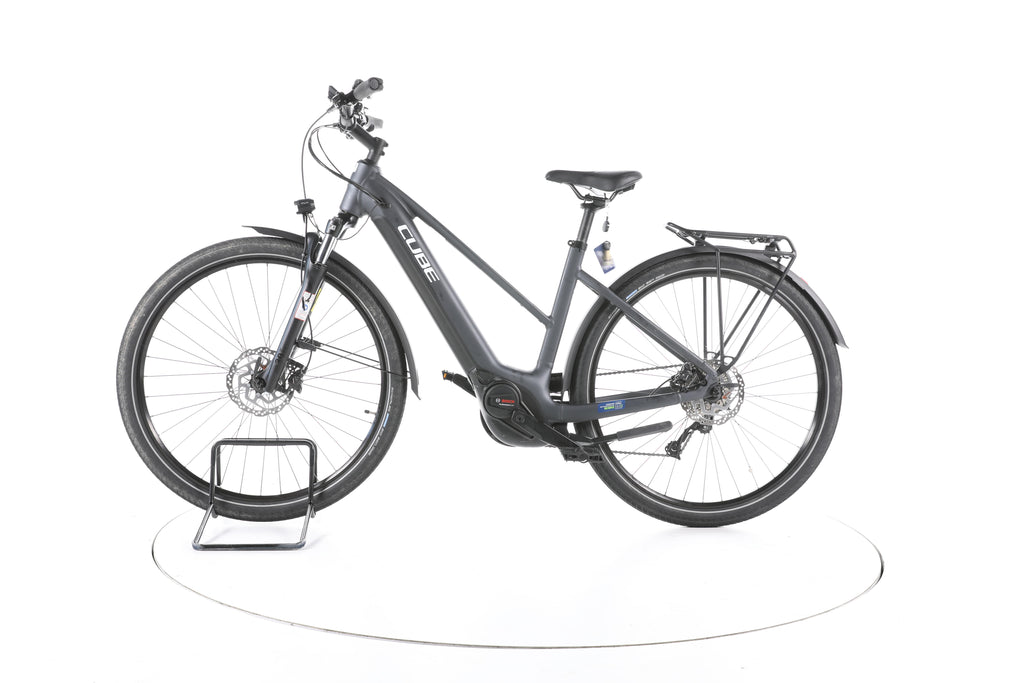 Cube Touring Hybrid One Trekking E-Bike - Image 7