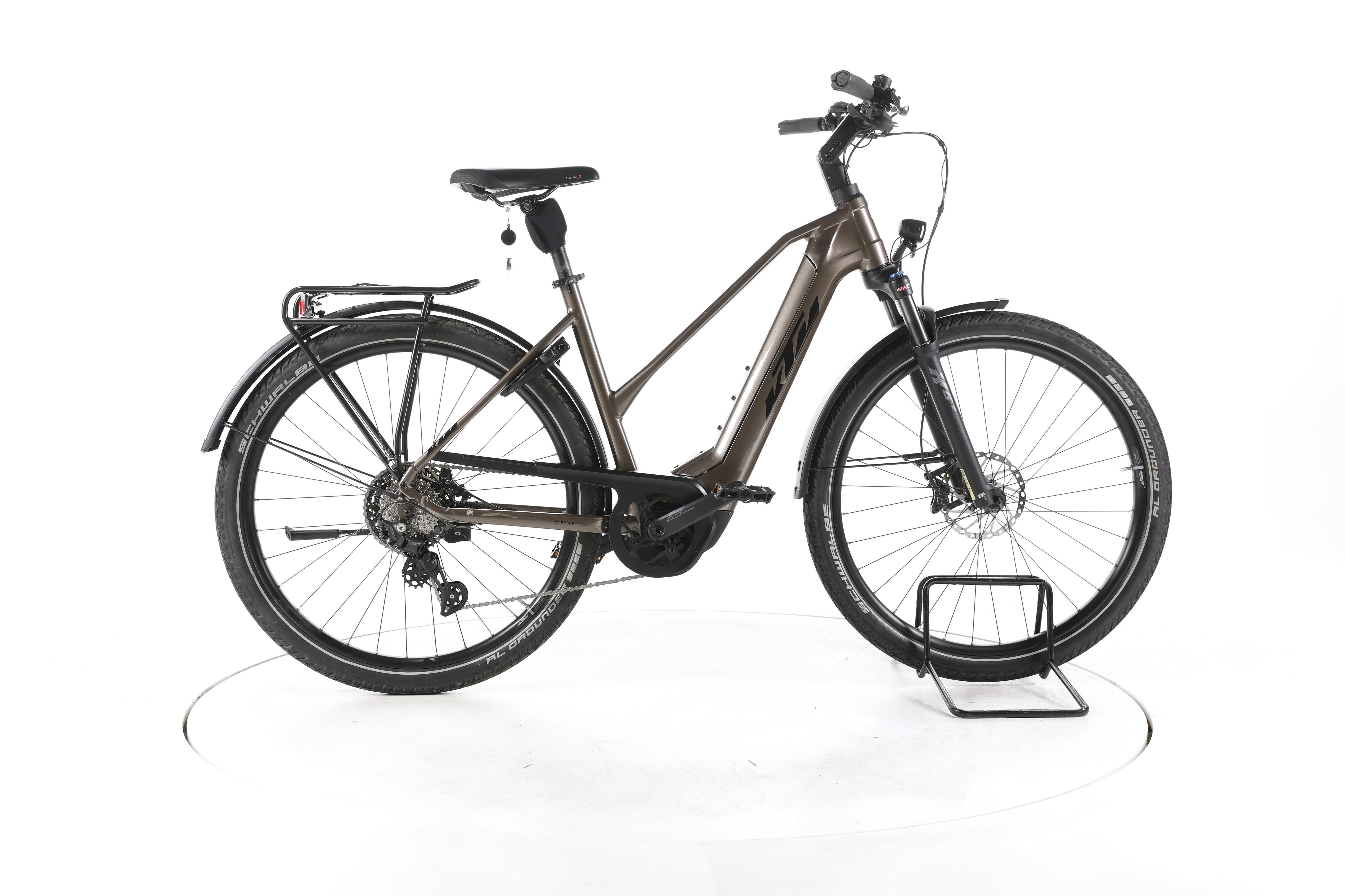 KTM Macina Gran 710 Trekking E-Bike - Image 1