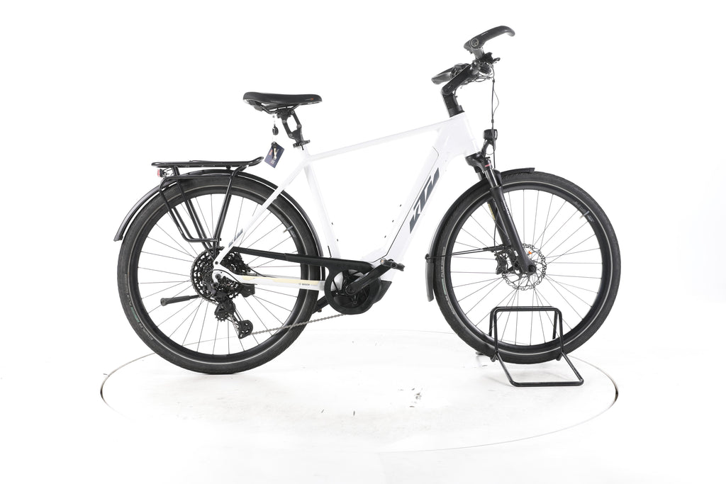 KTM Macina Style 720 Trekking E-Bike - Image 1