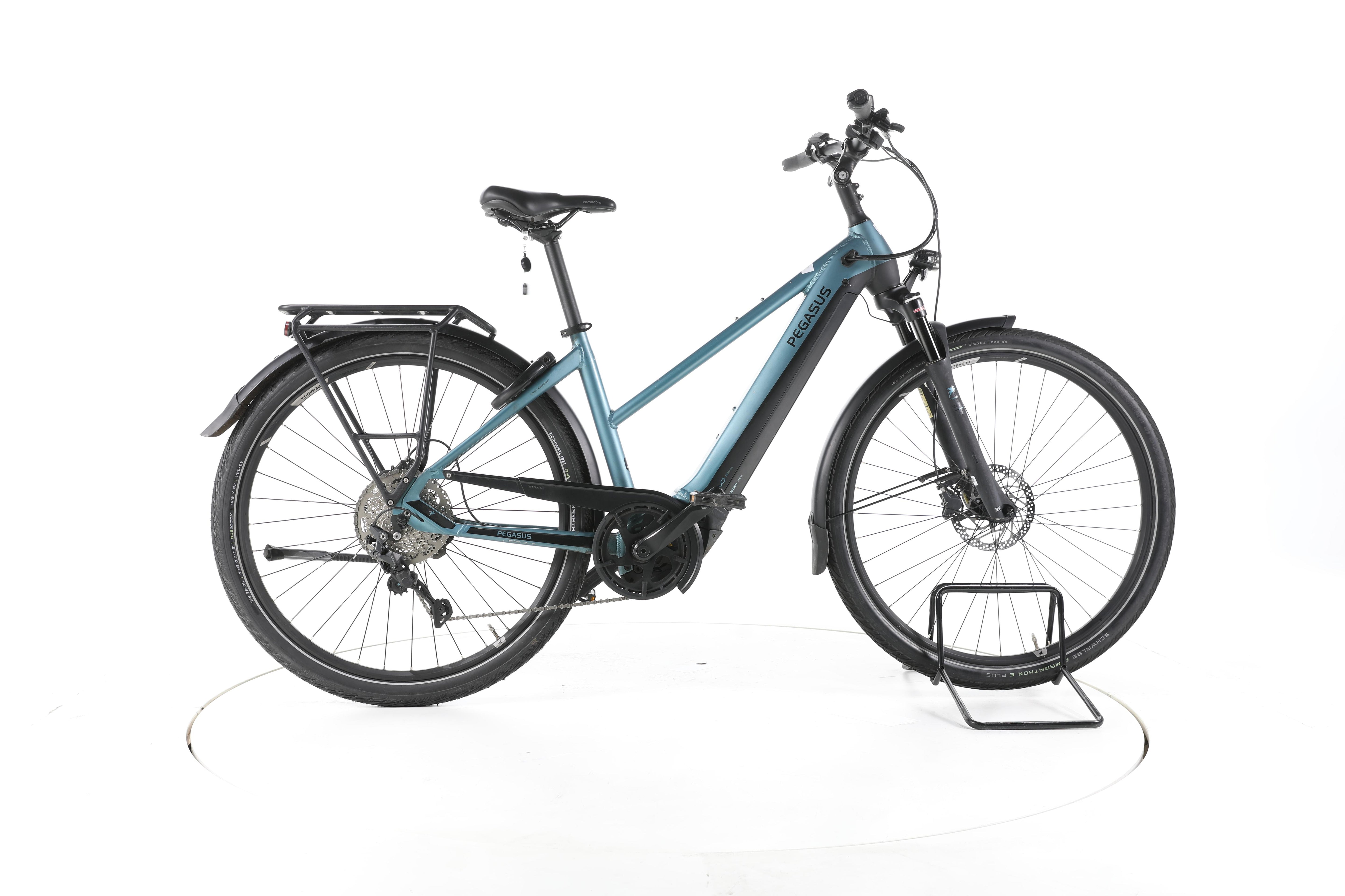 Pegasus Premio EVO Lite Trekking E-Bike 2023 - Image 1
