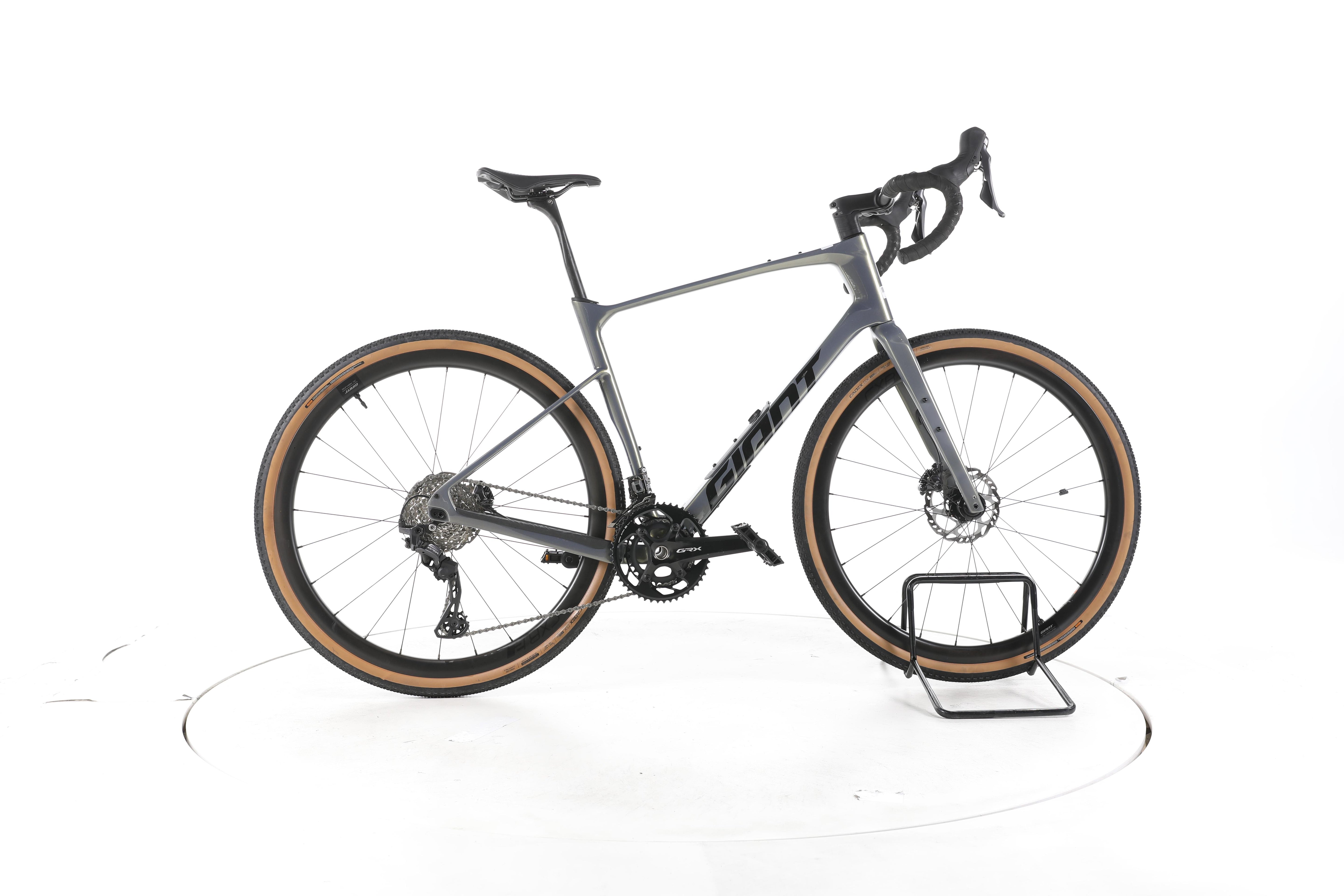 Giant Revolt Advanced 0 Gravelbike Carbon - Image 1