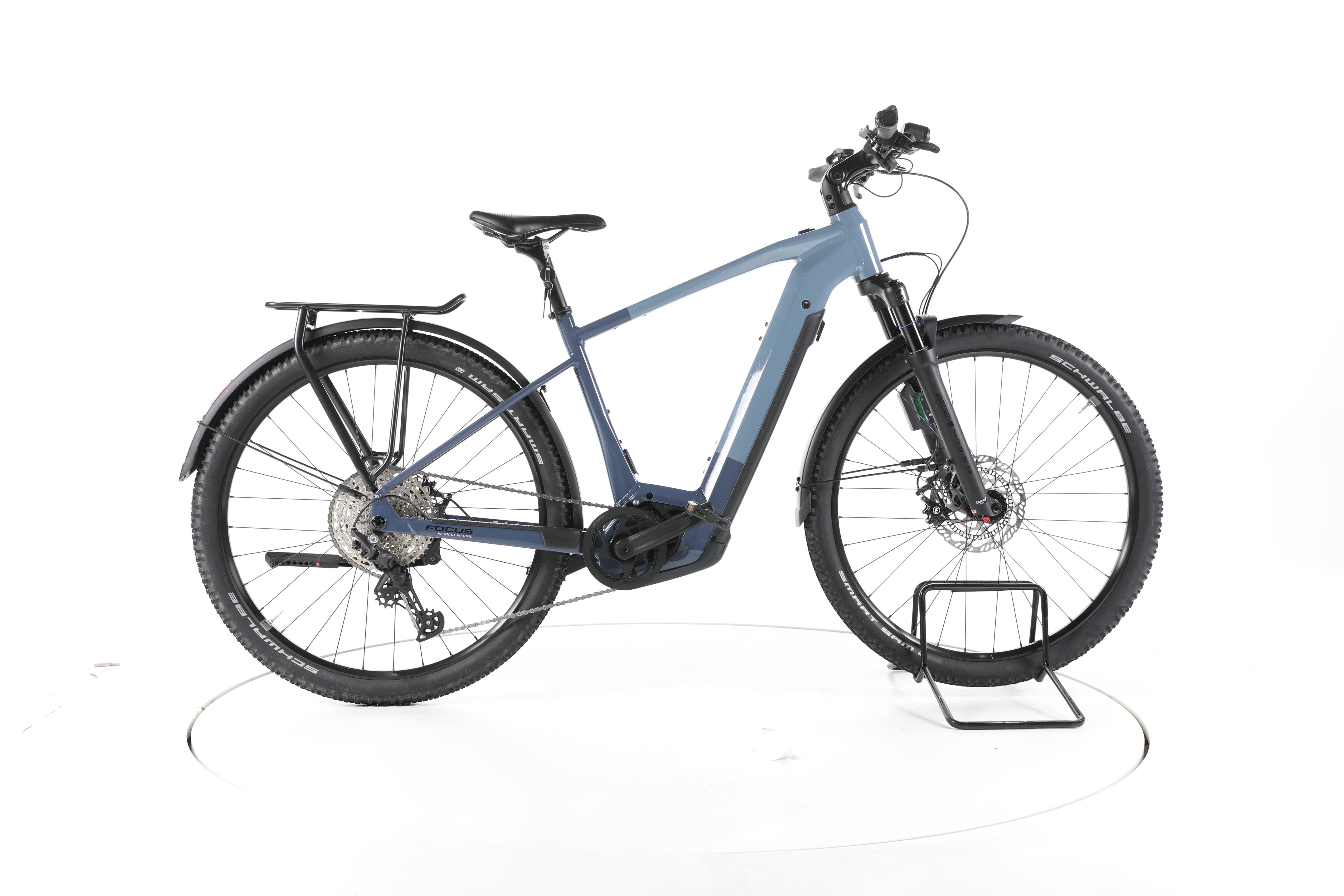 Focus Planet² 6.9 Trekking E-Bike - Image 1