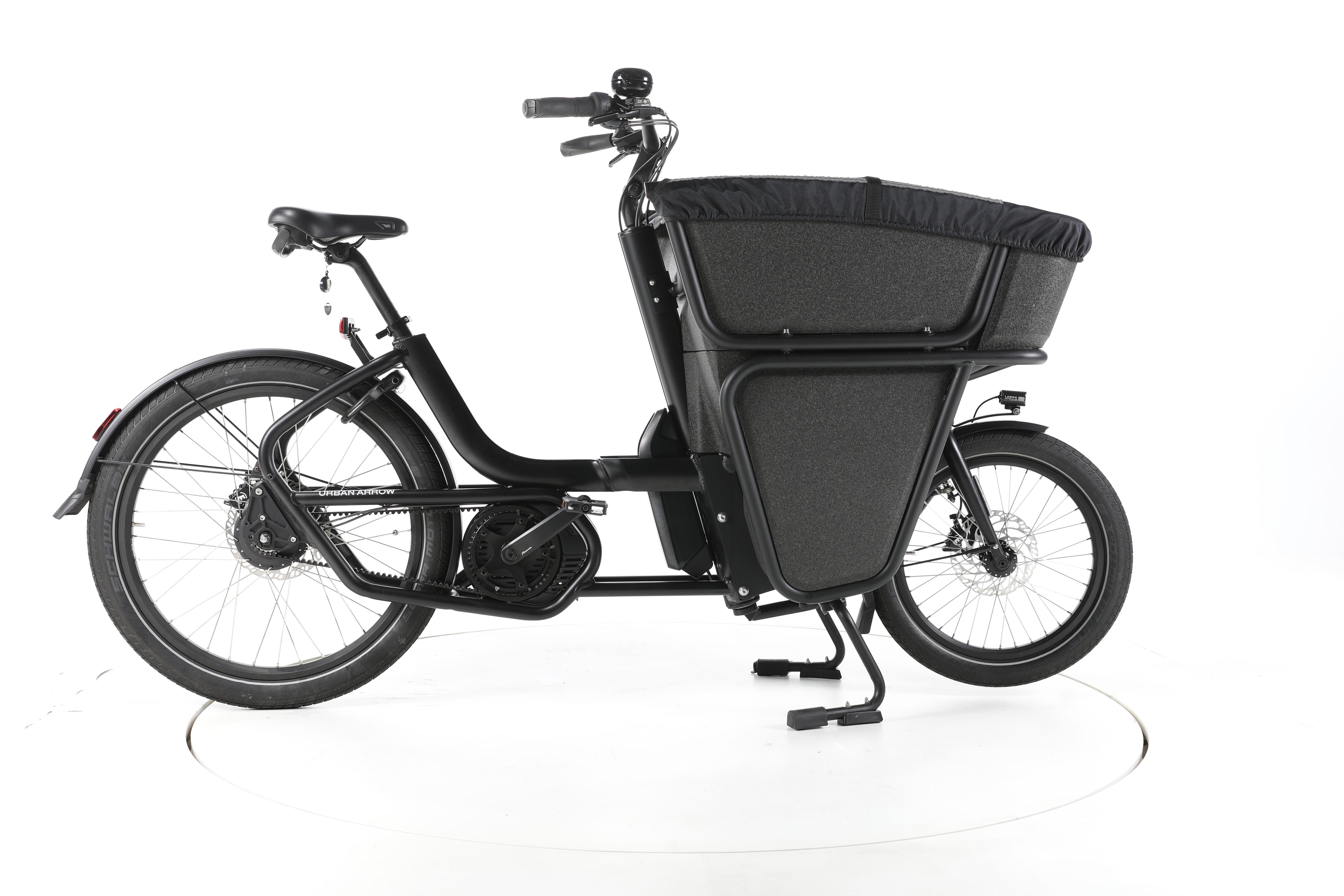 Urban Arrow Shorty - Image 1