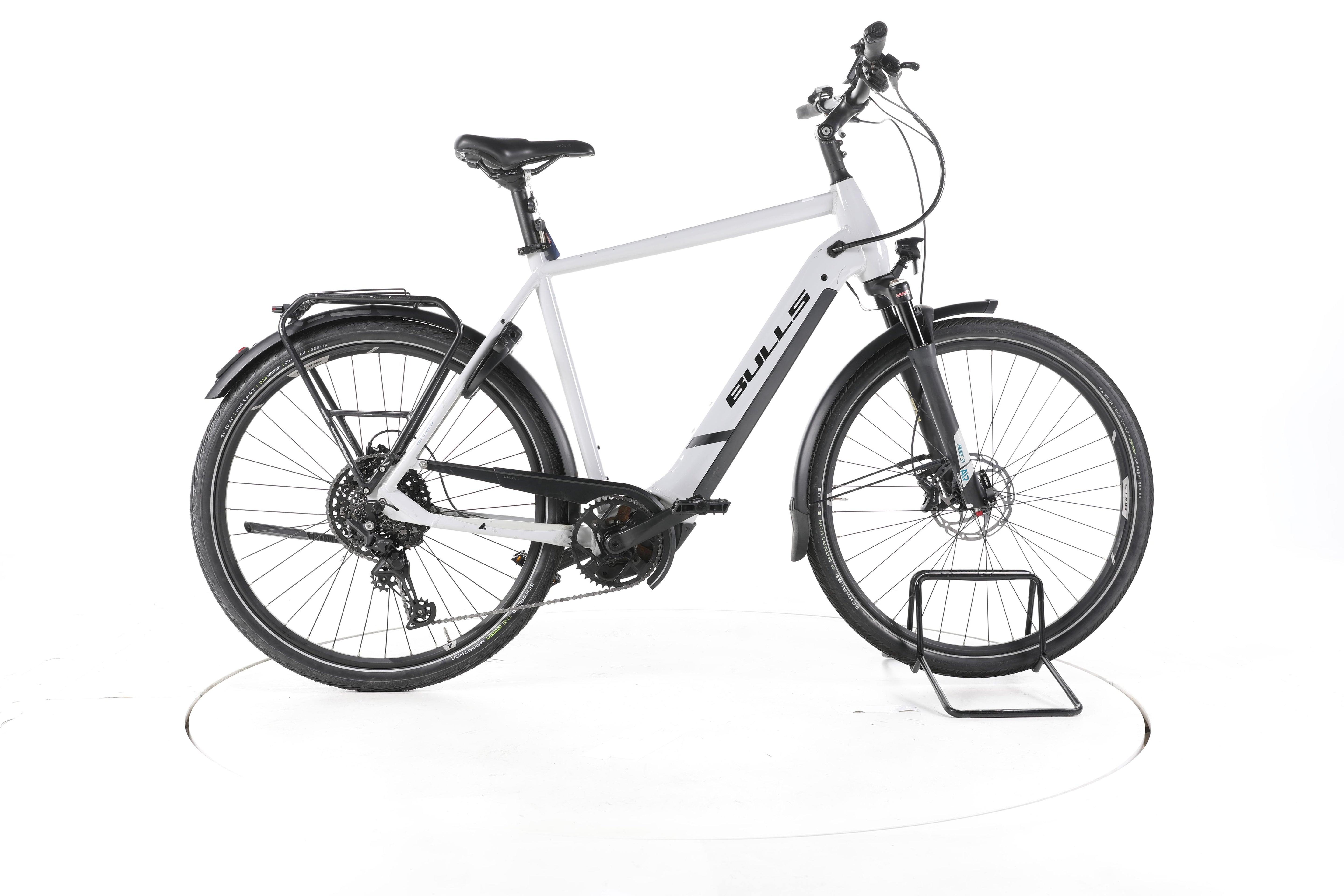 Bulls Cross Lite EVO 1 Trekking E-Bike - Image 1