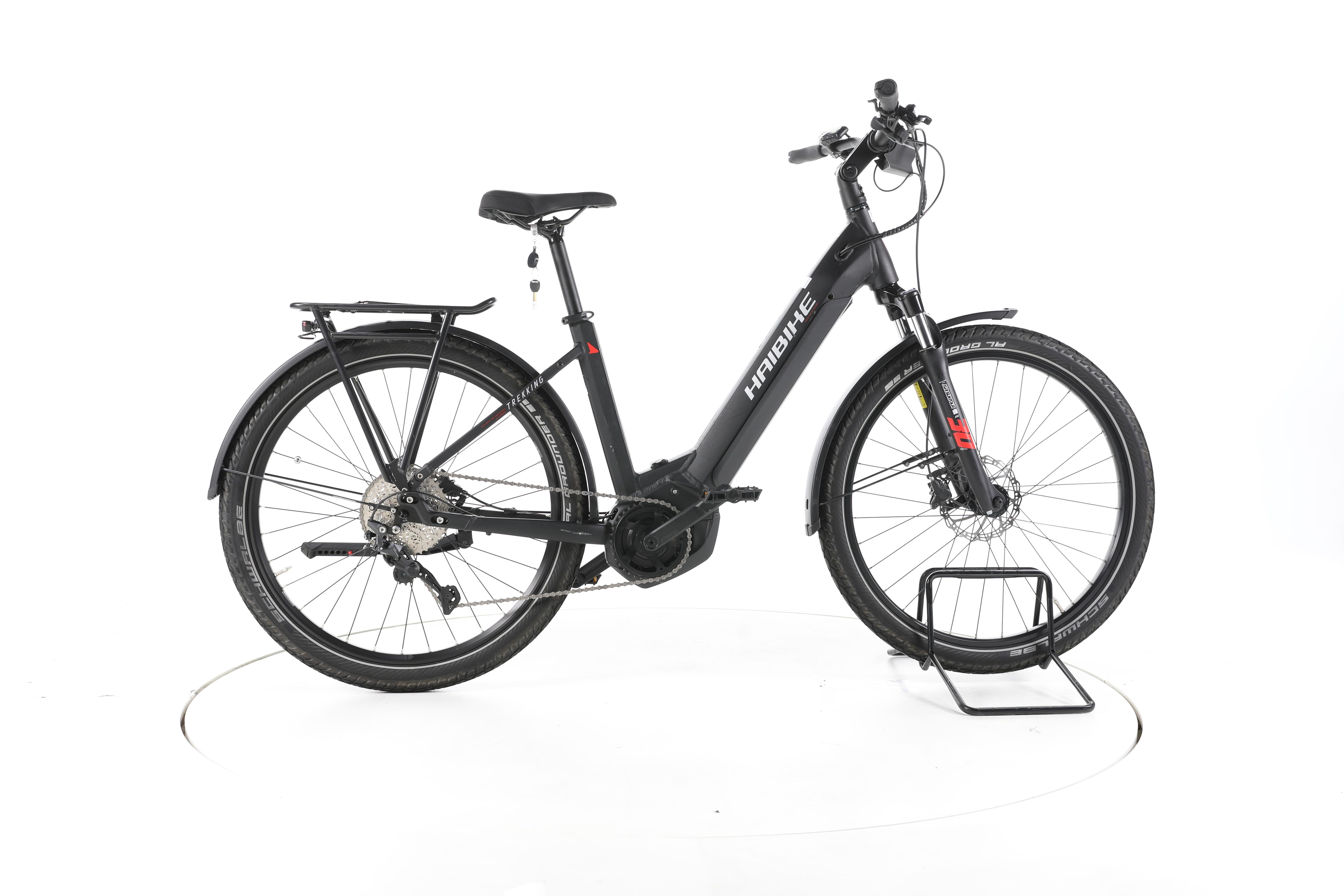 Haibike Trekking 6 Trekking E-Bike Tiefeinsteiger - Image 1
