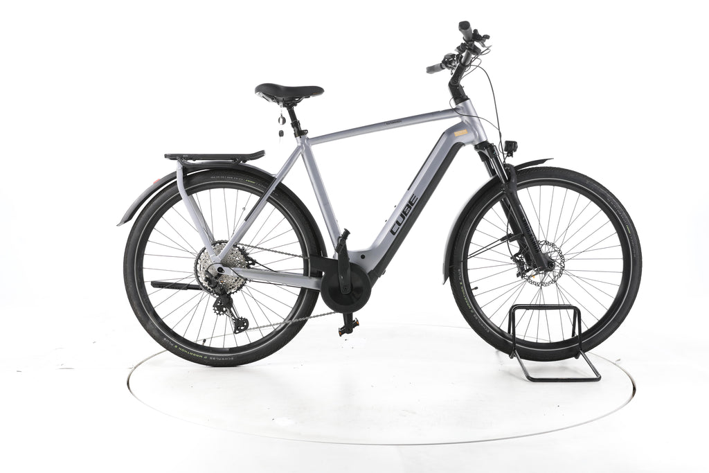 Cube Kathmandu Hybrid SLX Trekking E-Bike - Image 1