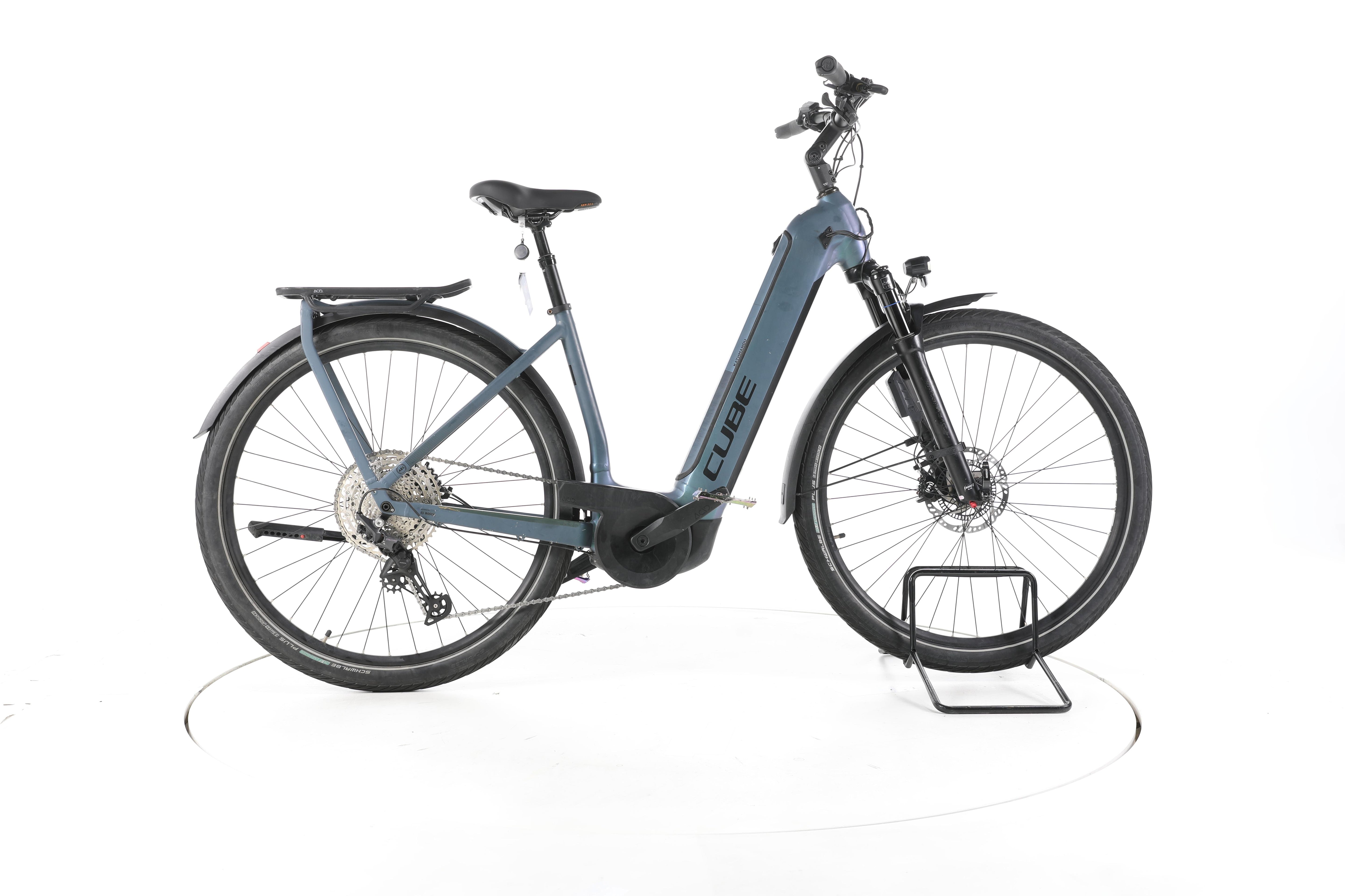 Cube Kathmandu Hybrid ABS Trekking E-Bike Tiefeinsteiger - Image 1