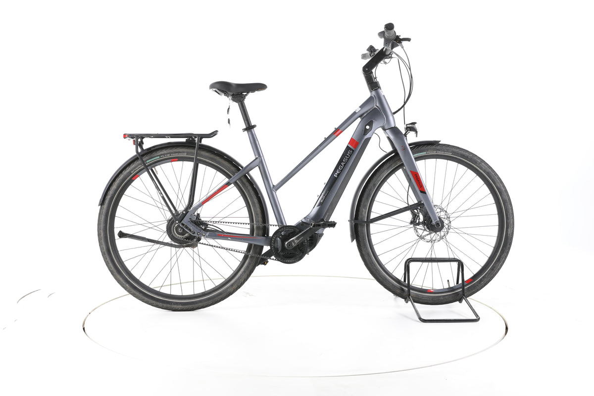 Pegasus Tecaro EVO NV City E-Bike - Image 1