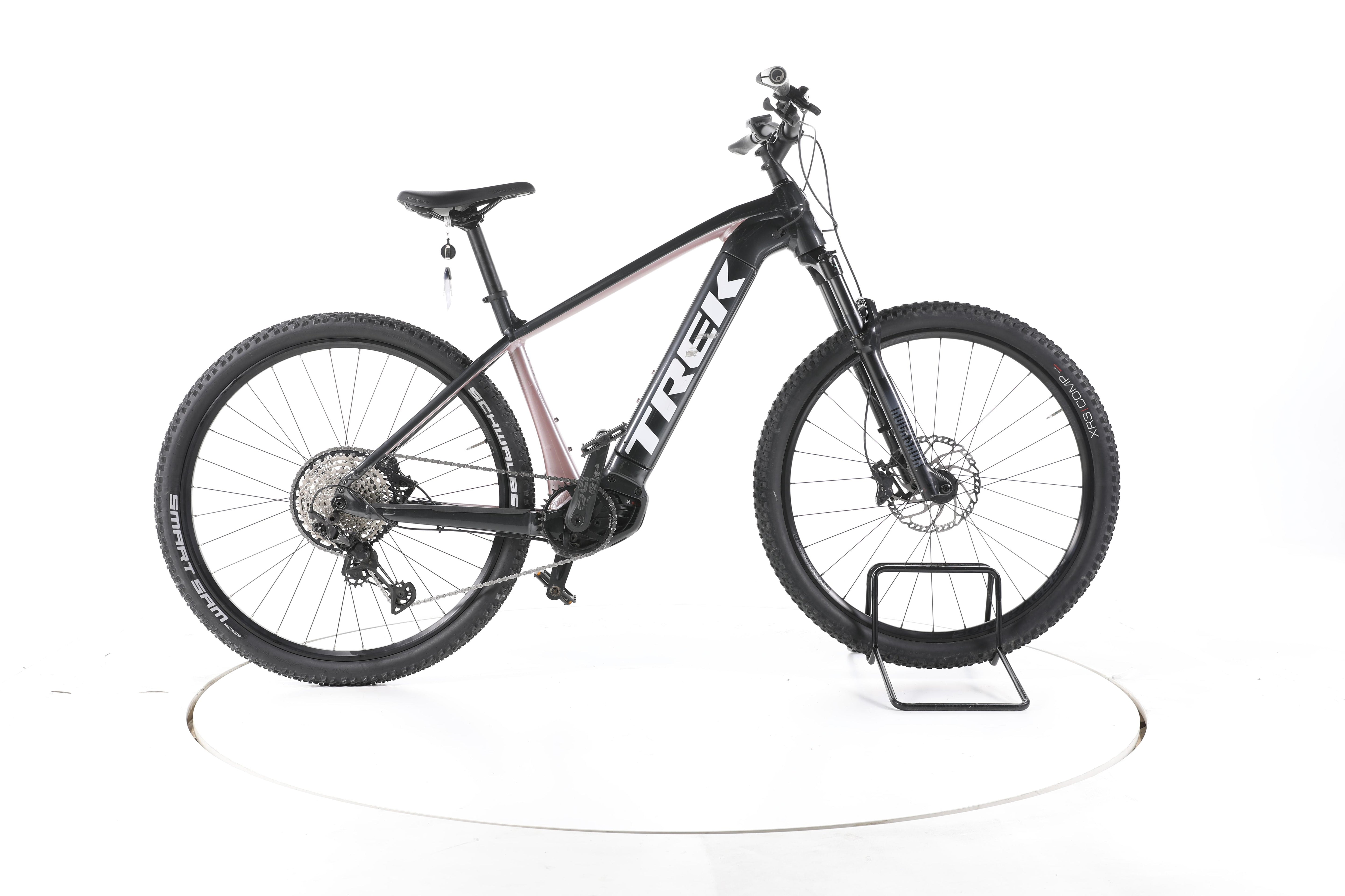 Trek Powerfly 5 E-Bike - Image 1