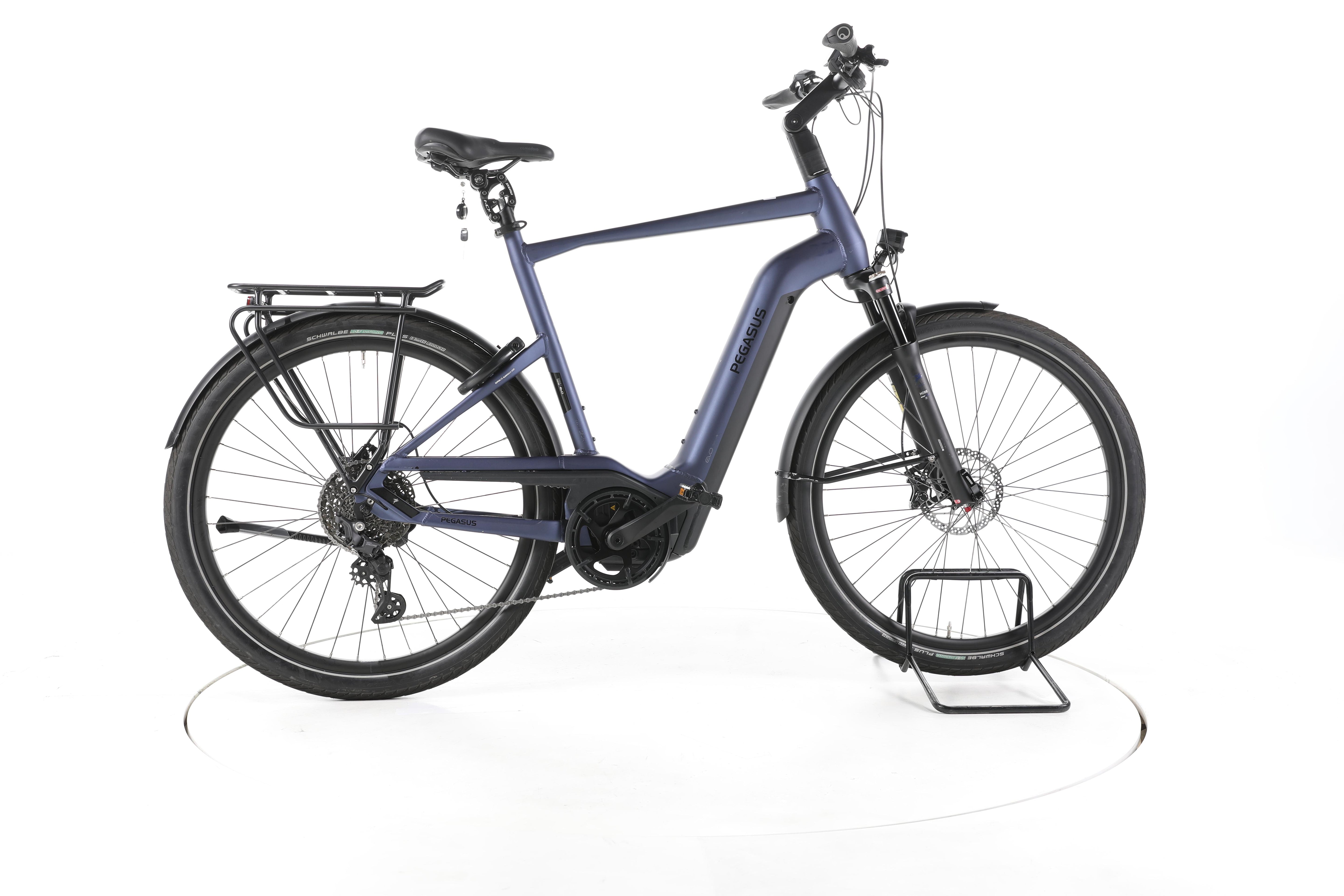 Pegasus Strong Evo 10 Lite Trekking E-Bike 2024 - Image 1