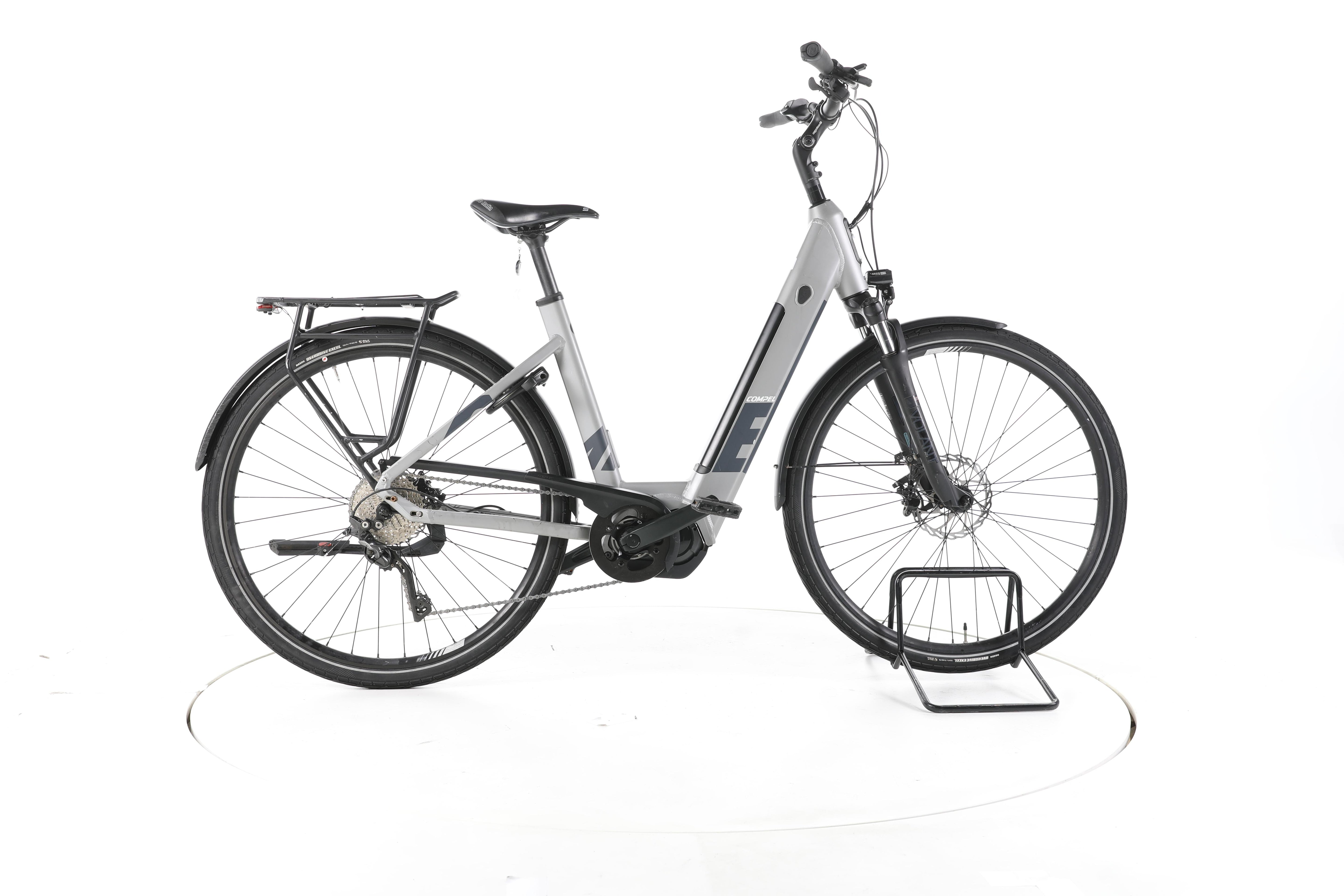 Compel XRC 500 Hybrid Trekking E-Bike Tiefeinsteiger - Image 1