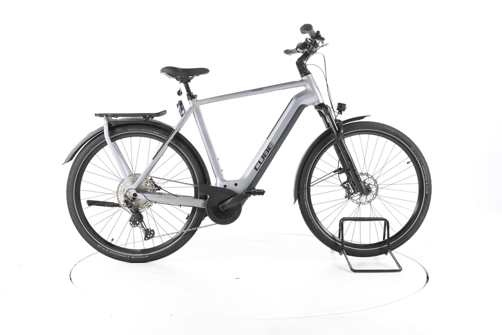 Cube Kathmandu Hybrid SLX Trekking E-Bike - Image 1