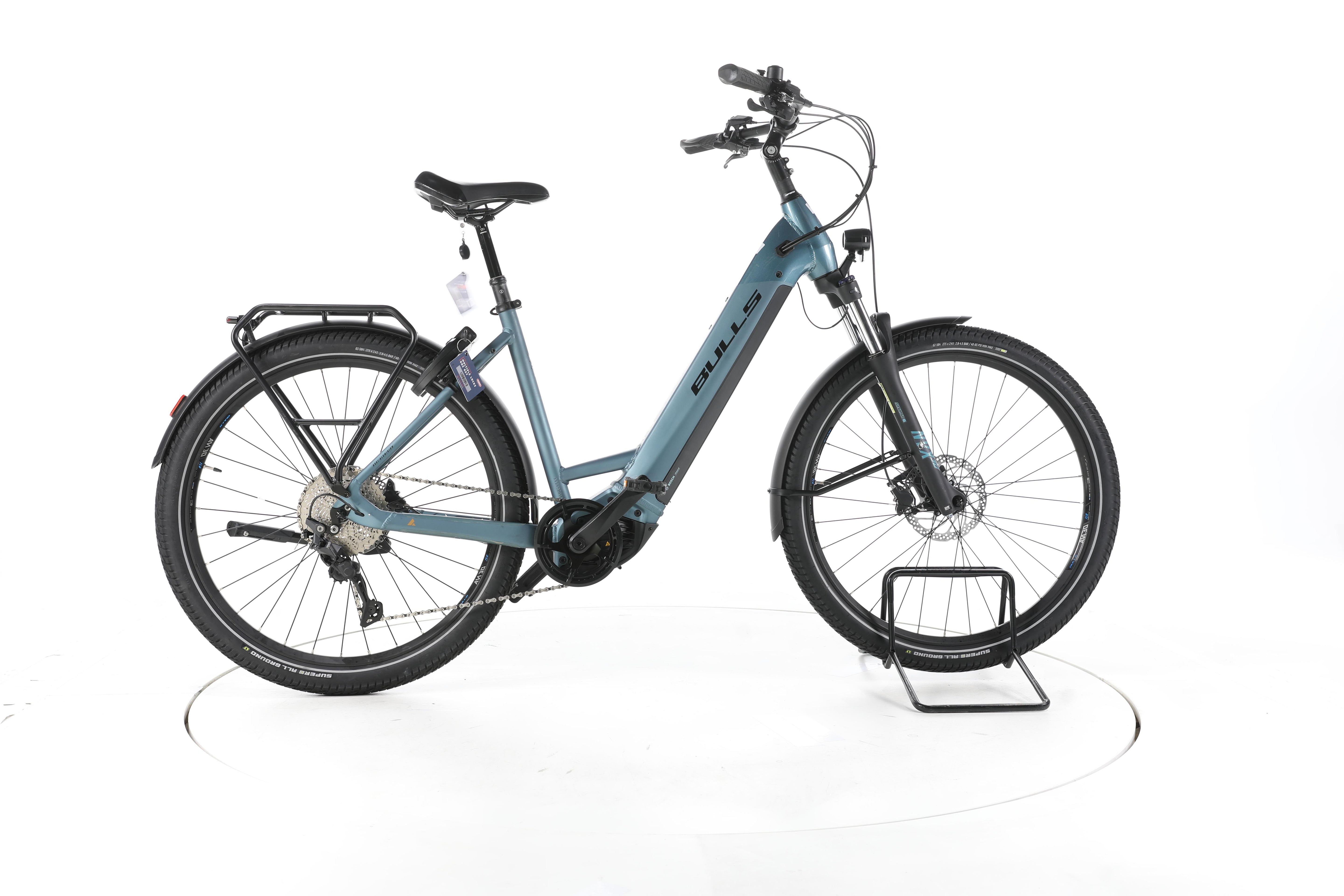 Bulls Iconic EVO 1 Trekking E-Bike Tiefeinsteiger 2024 - Image 1