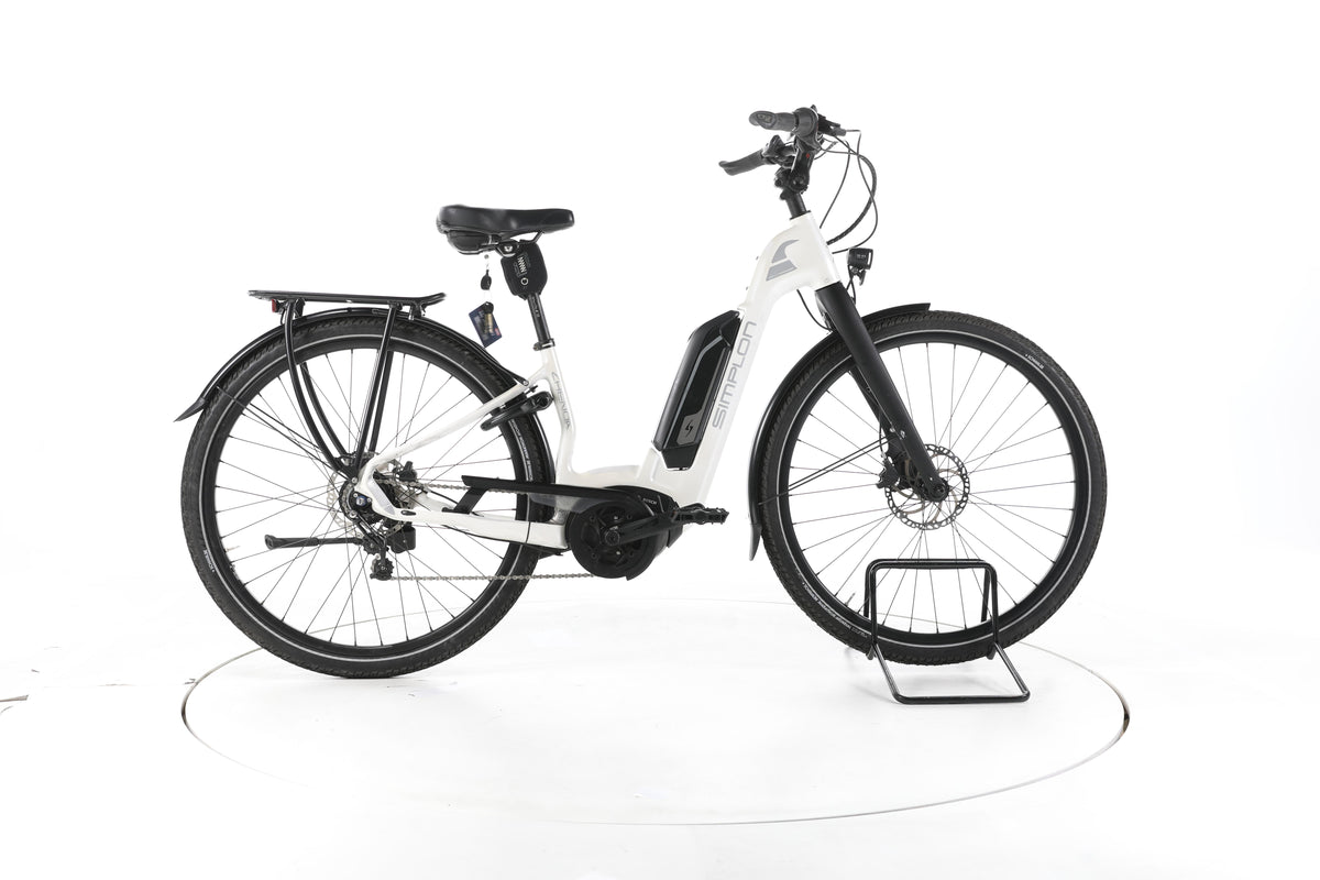 Simplon Chenoa City E-Bike Tiefeinsteiger Carbon - Image 1