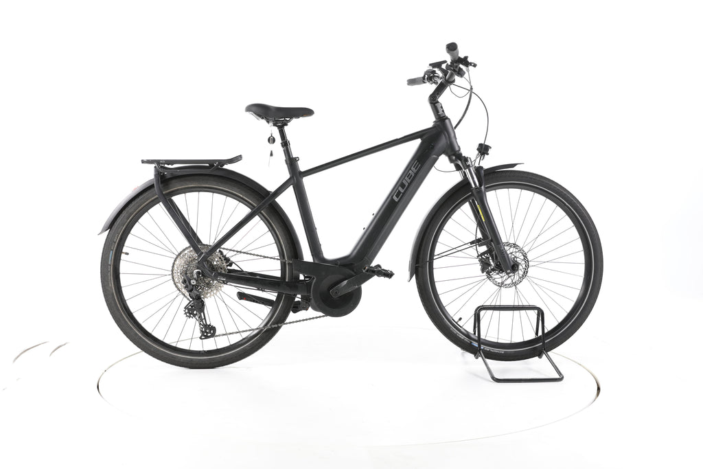 Cube Touring Hybrid Pro Trekking E-Bike 2023 - Image 1