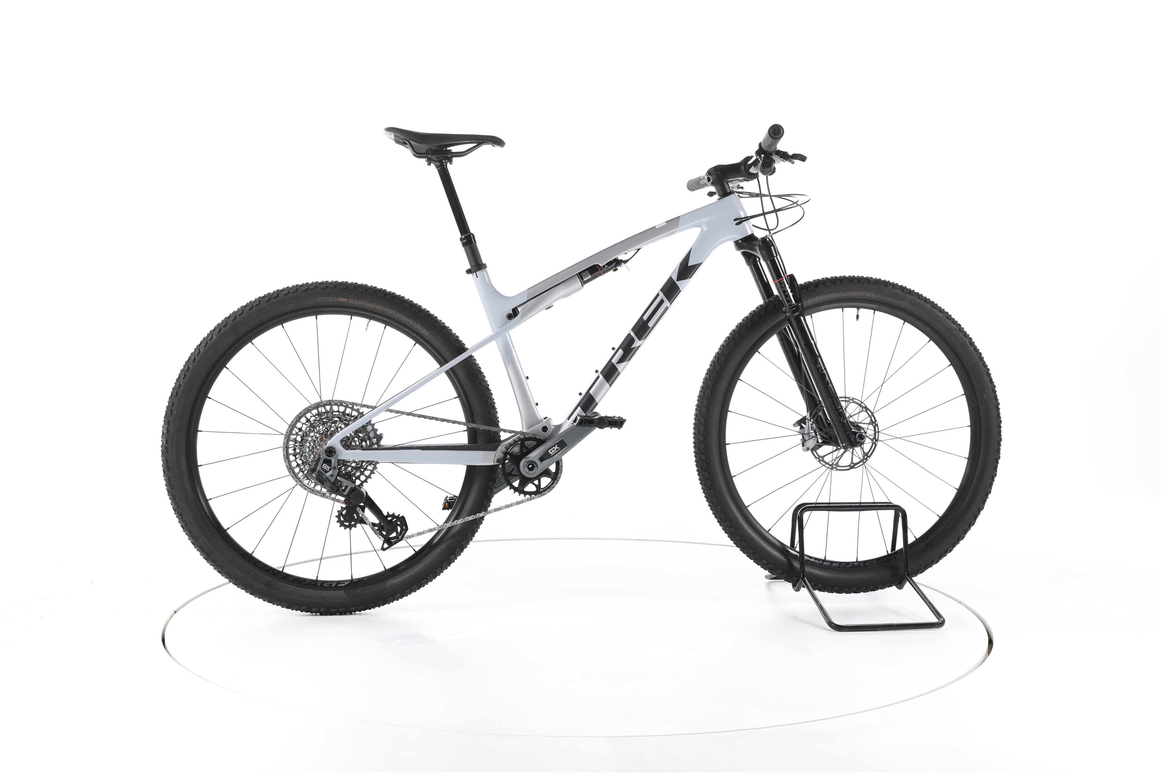 Trek SuperCaliber 9.7 - Image 1