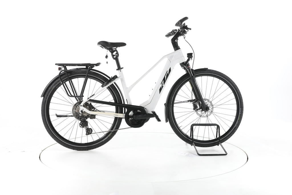 KTM Cento 10 Plus Trekking E-Bike - Image 1
