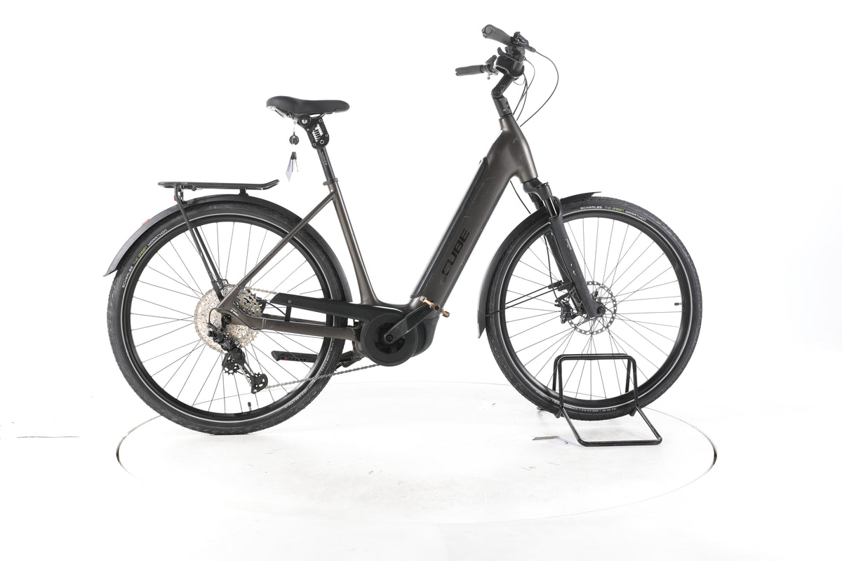 Cube Supreme Sport Hybrid SLX Trekking E-Bike Tiefeinsteiger - Image 1